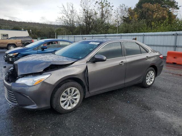 2016 TOYOTA CAMRY LE, 