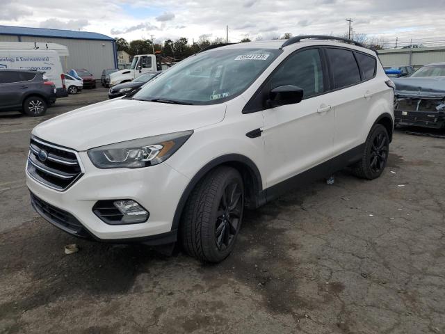 2017 FORD ESCAPE SE, 