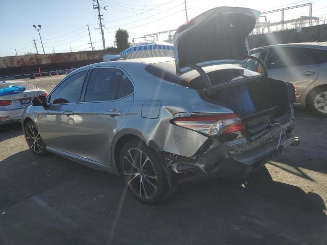 4T1B11HK4KU735573 - 2019 TOYOTA CAMRY L SILVER photo 2