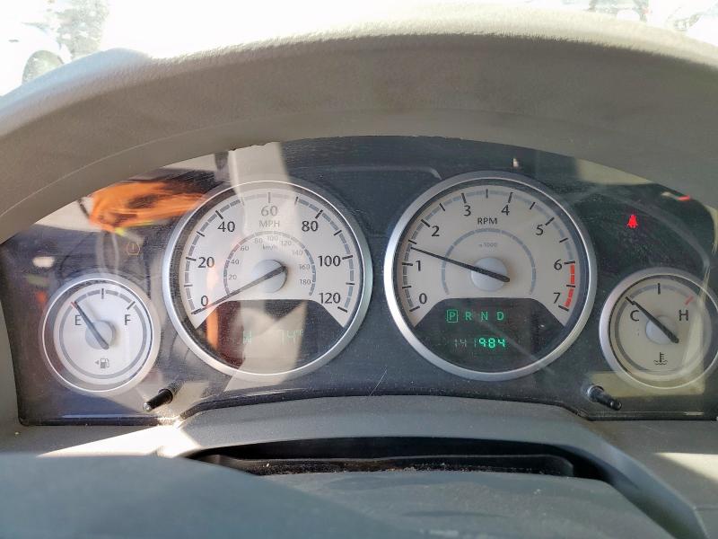 2A4RR5D13AR249469 - 2010 CHRYSLER TOWN & COU TOURING ვერცხლისფერი ფოტო 9