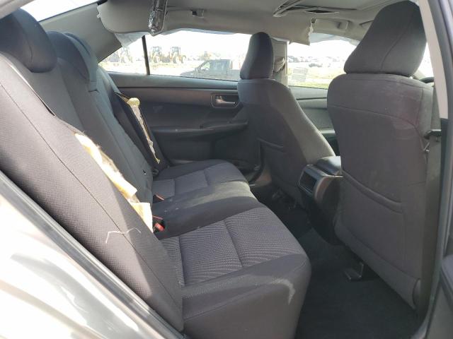 4T1BF1FK7GU157156 - 2016 TOYOTA CAMRY LE SILVER photo 10