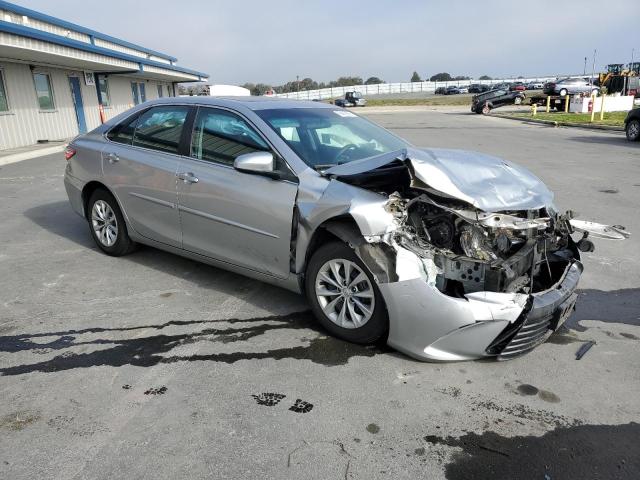 4T1BF1FK7GU157156 - 2016 TOYOTA CAMRY LE SILVER photo 4