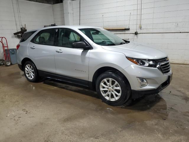 2GNAXREV9J6227986 - 2018 CHEVROLET EQUINOX LS SILVER photo 4