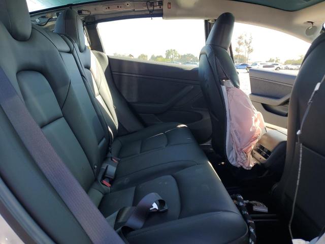 5YJ3E1EA1JF039494 - 2018 TESLA MODEL 3 Gümüş foto 10