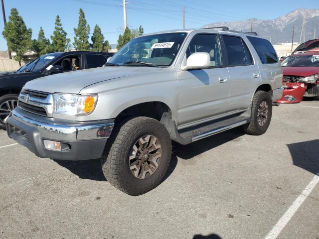 2002 TOYOTA 4RUNNER SR5, 