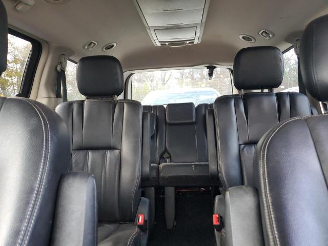 2C4RC1BG6CR400220 - 2012 CHRYSLER TOWN & COU TOURING BLACK photo 10