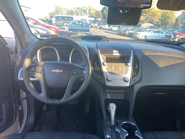 2GNALAEK1F6404881 - 2015 CHEVROLET EQUINOX LS GOLD photo 9