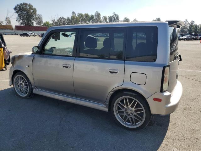 JTLKT324864113251 - 2006 TOYOTA SCION XB 银色 照片 2