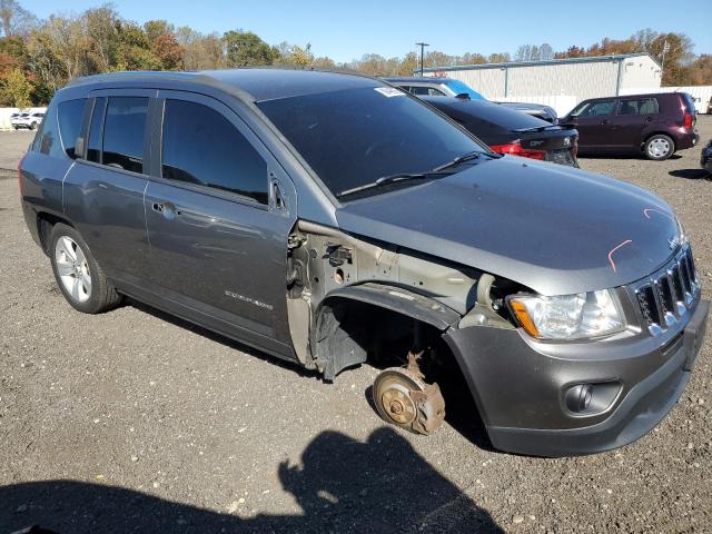 1C4NJDBB1DD231836 - 2013 JEEP COMPASS SPORT Сұр фото 4