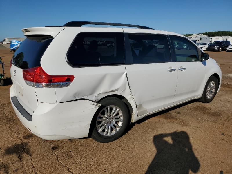 5TDYK3DCXCS205412 - 2012 TOYOTA SIENNA XLE 白色 照片 3