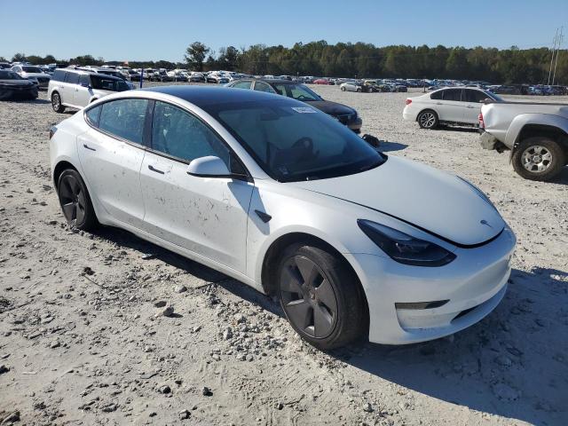 5YJ3E1EA0NF320336 - 2022 TESLA MODEL 3 WHITE photo 4