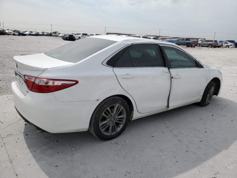 4T1BF1FK2HU735200 - 2017 TOYOTA CAMRY LE WHITE photo 3