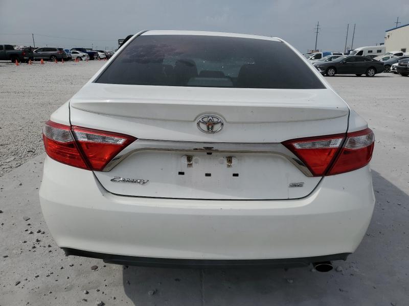 4T1BF1FK2HU735200 - 2017 TOYOTA CAMRY LE WHITE photo 6