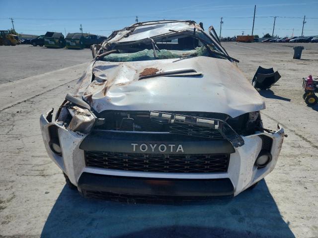 JTEBU5JR9F5206853 - 2015 TOYOTA 4RUNNER SR5/SR5 PREMIUM 白色 照片 5