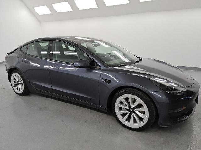5YJ3E1EA6NF369699 - 2022 TESLA MODEL 3 ნაცრისფერი ფოტო 4