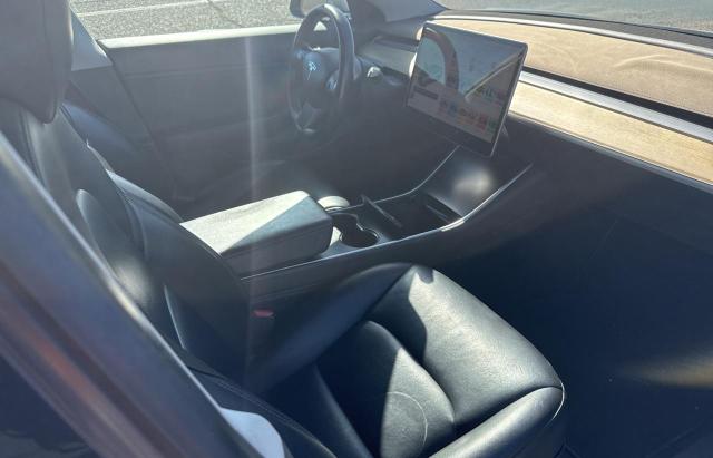 5YJ3E1EA6JF014073 - 2018 TESLA MODEL 3 Szary zdjęcie 5