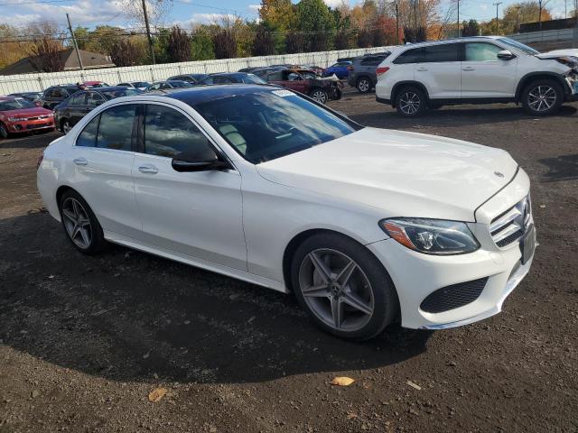 55SWF4KB3JU248453 - 2018 MERCEDES-BENZ C 300 4MATIC WHITE photo 4