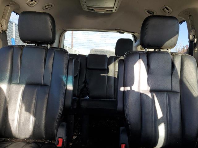 2C4RC1BG3ER257066 - 2014 CHRYSLER TOWN & COU TOURING RED photo 10