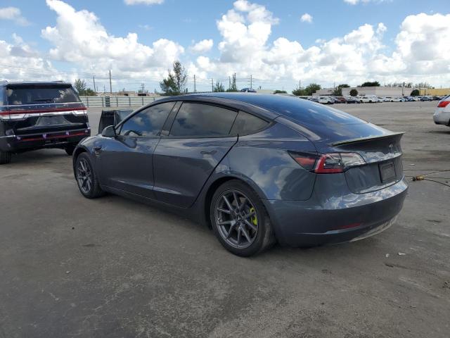 5YJ3E1EA3NF243395 - 2022 TESLA MODEL 3 CHARCOAL photo 2