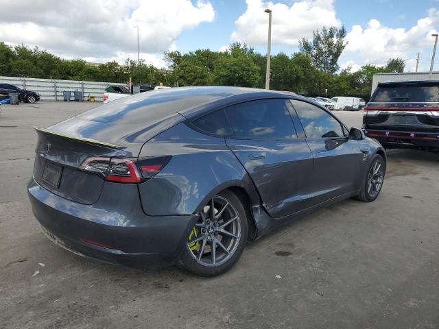 5YJ3E1EA3NF243395 - 2022 TESLA MODEL 3 CHARCOAL photo 3