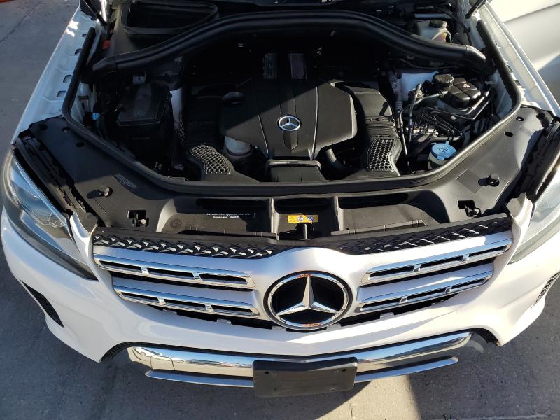 4JGDF6EE9HA882889 - 2017 MERCEDES-BENZ GLS 450 4MATIC WHITE photo 11