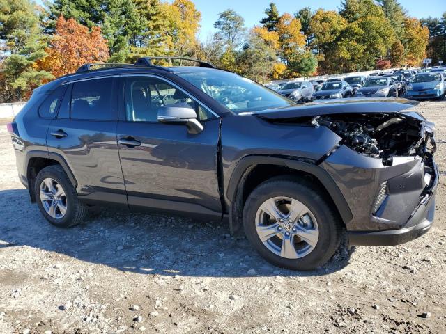 JTMRWRFV8SJ077564 - 2025 TOYOTA RAV4 XLE GRAY photo 4