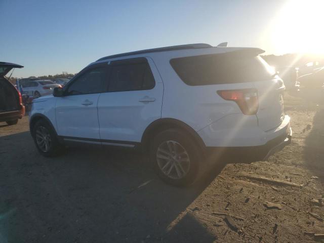 1FM5K7D82GGA11135 - 2016 FORD EXPLORER XLT WHITE photo 2