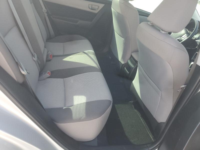 5YFBURHE5KP863564 - 2019 TOYOTA COROLLA L 银色 照片 10