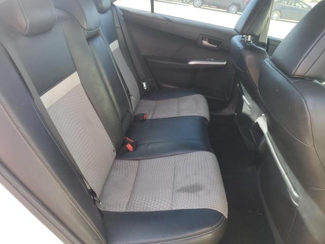 4T1BF1FK7CU121316 - 2012 TOYOTA CAMRY BASE WHITE photo 10