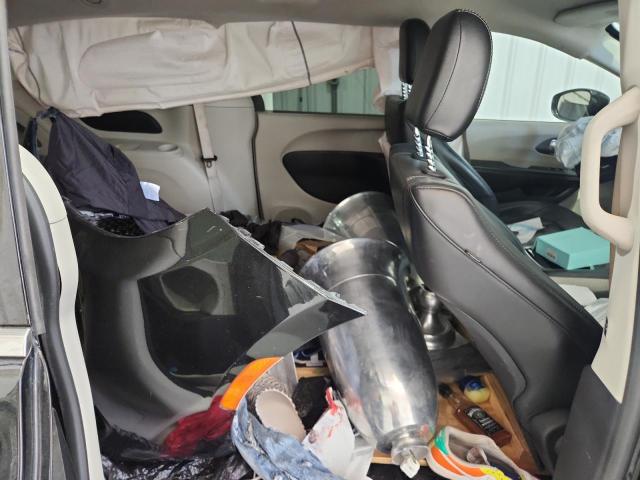 2C4RC1BG1NR170007 - 2022 CHRYSLER PACIFICA TOURING L BLACK photo 11