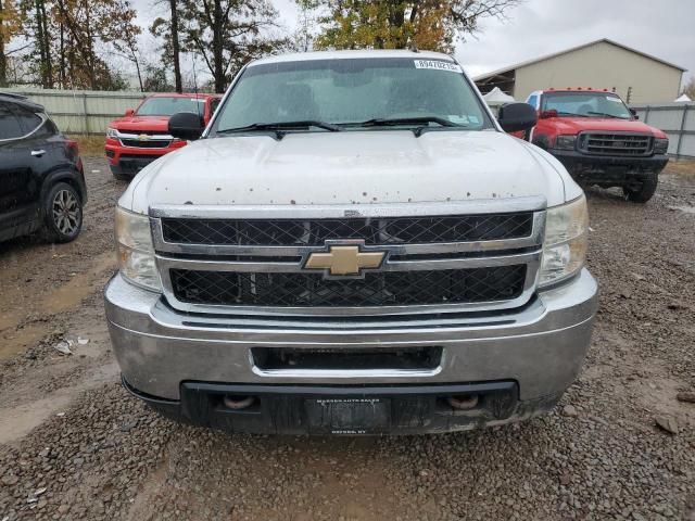 1GC2KVCG2BZ374326 - 2011 CHEVROLET SILVERADO K2500 HEAVY DUTY WHITE photo 5