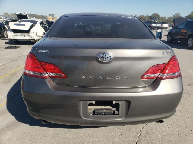 4T1BK36B45U051767 - 2005 TOYOTA AVALON XL GRAY photo 6