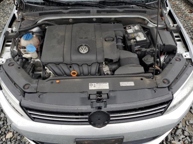 3VWDP7AJ2DM409470 - 2013 VOLKSWAGEN JETTA SE SILVER photo 11