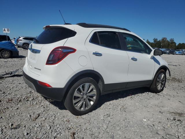 KL4CJASB3KB866565 - 2019 BUICK ENCORE PREFERRED WHITE photo 3