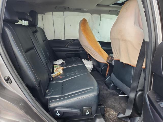 5TDJKRFH0GS322998 - 2016 TOYOTA HIGHLANDER XLE GRAY photo 11