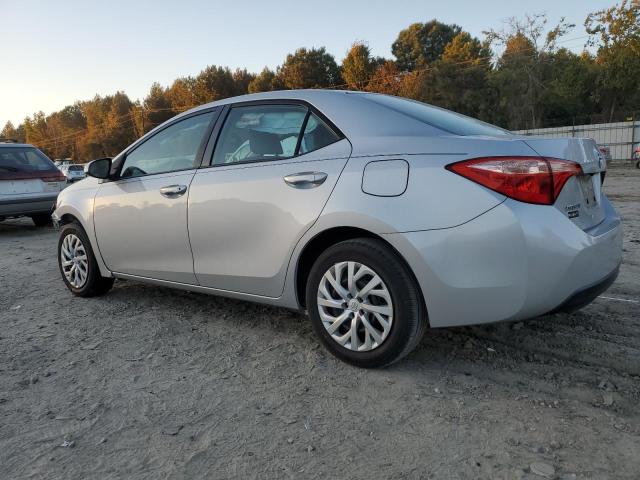 2T1BURHEXHC761136 - 2017 TOYOTA COROLLA L 银色 照片 2