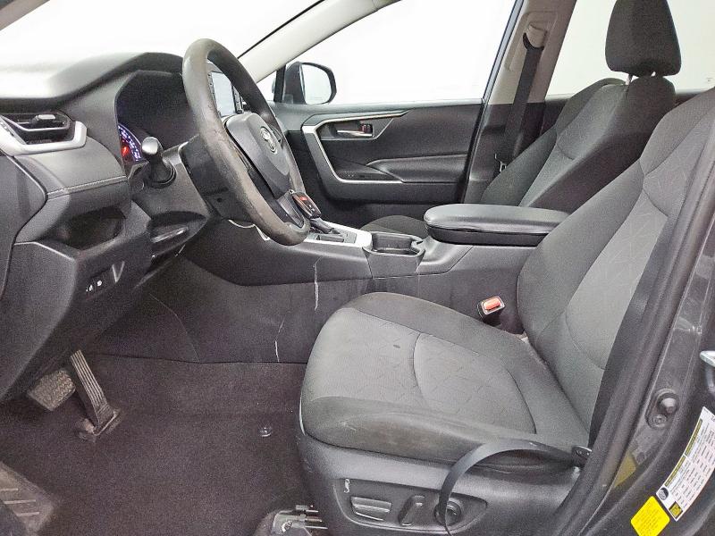 2T3W1RFV5MC089355 - 2021 TOYOTA RAV4 XLE GRAY photo 7