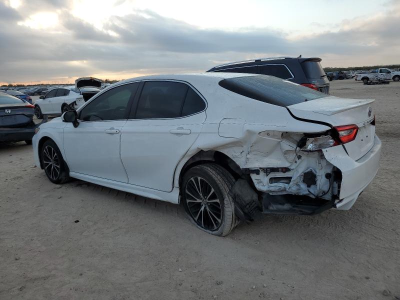 4T1B11HK6JU570186 - 2018 TOYOTA CAMRY L თეთრი ფოტო 2