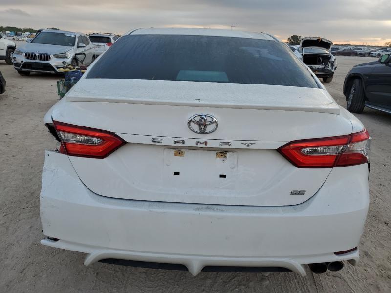 4T1B11HK6JU570186 - 2018 TOYOTA CAMRY L თეთრი ფოტო 6