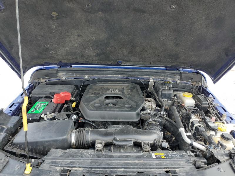 1C4HJXEN5JW215823 - 2018 JEEP WRANGLER U SAHARA BLUE photo 12