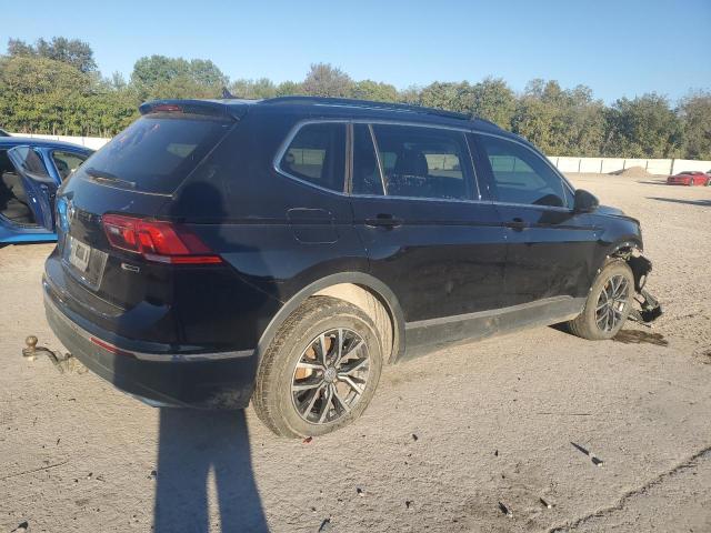 3VV2B7AX4LM107658 - 2020 VOLKSWAGEN TIGUAN SE შავი ფოტო 3