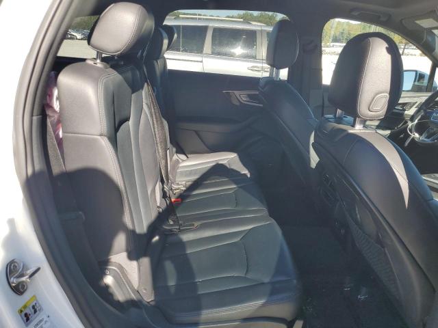 WA1LHAF76KD027161 - 2019 AUDI Q7 PREMIUM PLUS أبيض صورة 11