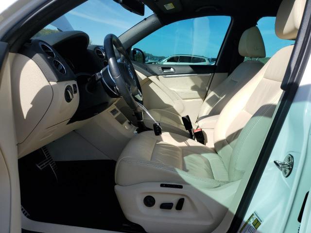 WVGAV3AX5EW039346 - 2014 VOLKSWAGEN TIGUAN S თეთრი ფოტო 7