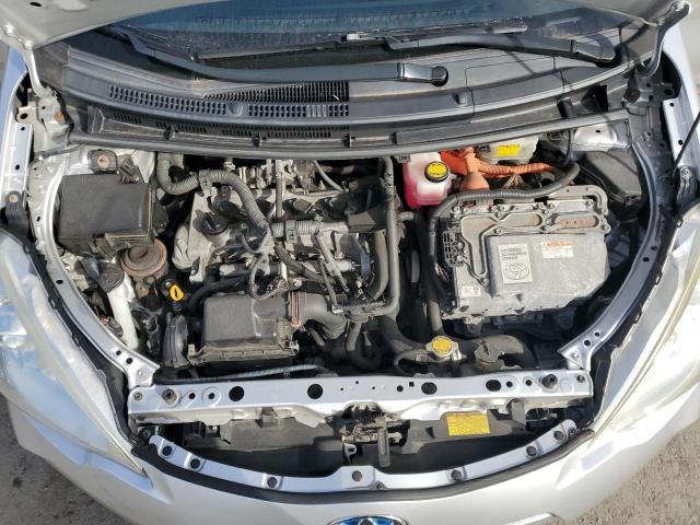 JTDKDTB3XC1527564 - 2012 TOYOTA PRIUS C SILVER photo 11