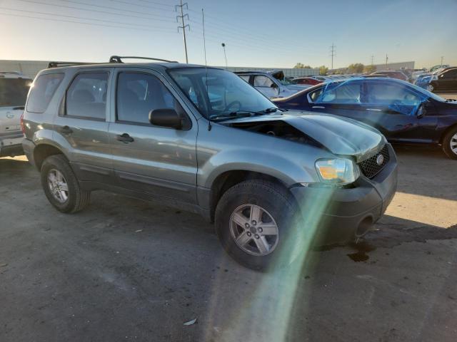 1FMYU02ZX7KA13013 - 2007 FORD ESCAPE XLS SILVER photo 4