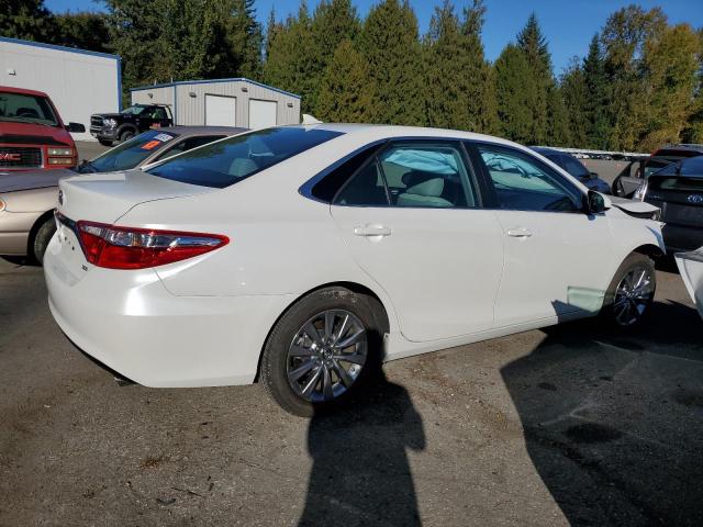4T1BF1FK3HU752703 - 2017 TOYOTA CAMRY LE WHITE photo 3