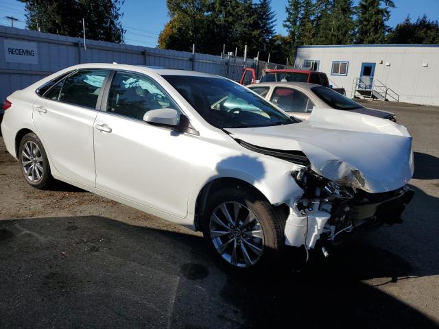 4T1BF1FK3HU752703 - 2017 TOYOTA CAMRY LE WHITE photo 4