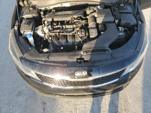 5XXGT4L36JG221119 - 2018 KIA OPTIMA LX შავი ფოტო 11