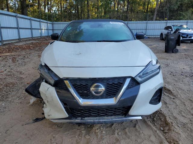 1N4AA6AV5KC364646 - 2019 NISSAN MAXIMA S WHITE photo 5