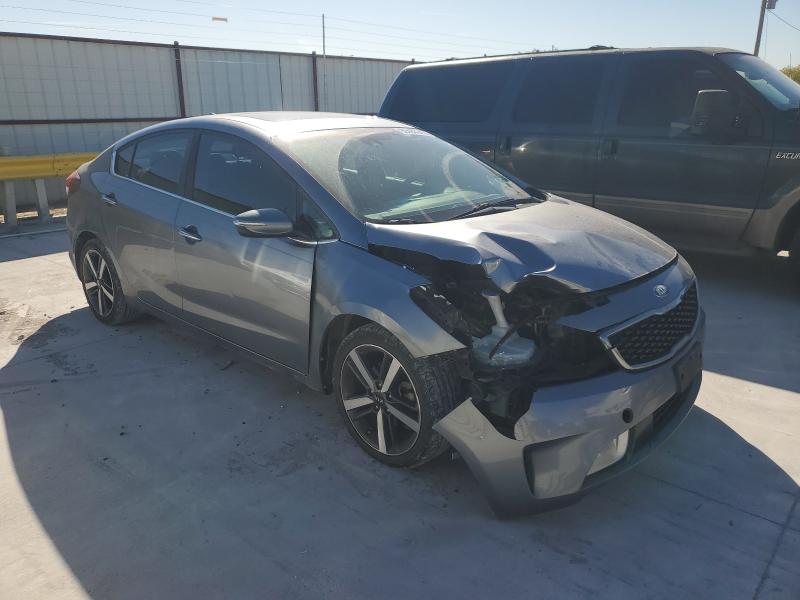 3KPFN4A8XHE092048 - 2017 KIA FORTE EX Grau Foto 4